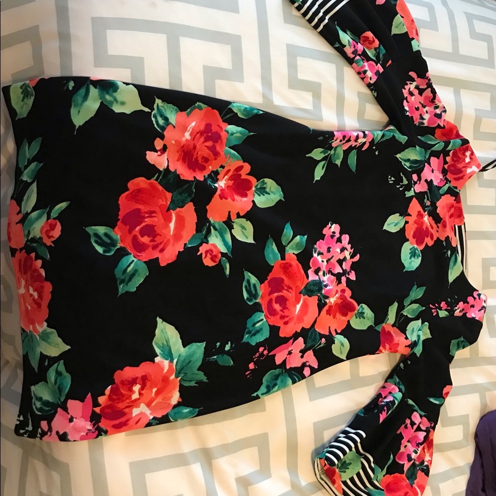 Jessica Howard Dress with flare sleeves - Picture 6 of 7